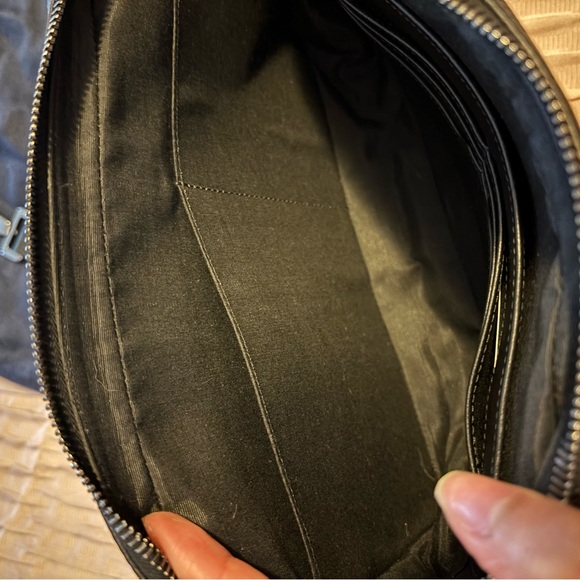 DIOR Toiletry Bag 
Beige and Black Dior Oblique Jacquard - Picture 5 of 7